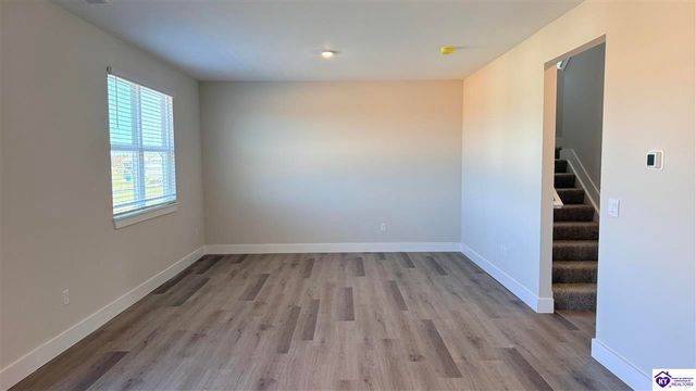 182 Shoemaker Lane, Elizabethtown, KY 42701