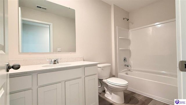 182 Shoemaker Lane, Elizabethtown, KY 42701