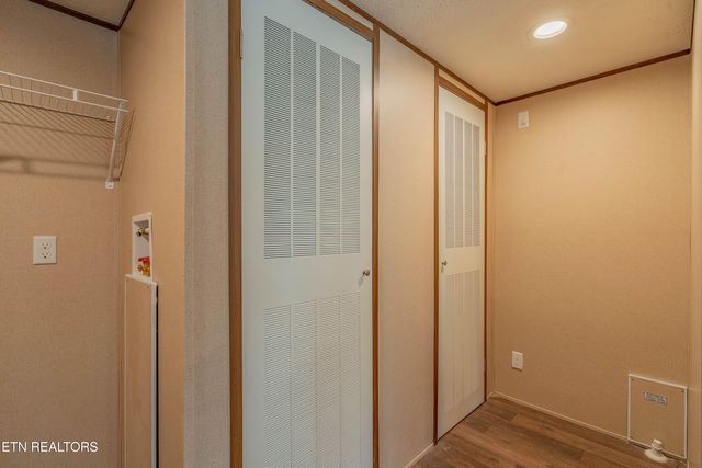 516 Henderson St, Harriman, TN 37748