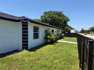 5201 SW 22nd Street, West Park, FL 33023