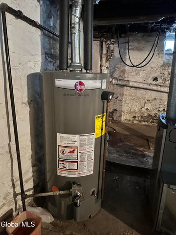 209 Furman Street, Schenectady, NY 12304