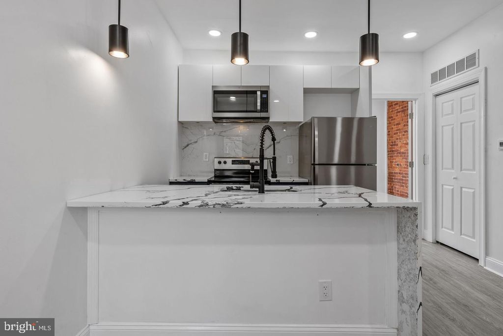 2341 NICHOLAS ST, PHILADELPHIA, PA 19121 — exterior