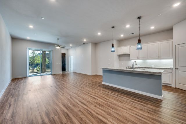 7228 Merlot Place, Grand Prairie, TX 75054