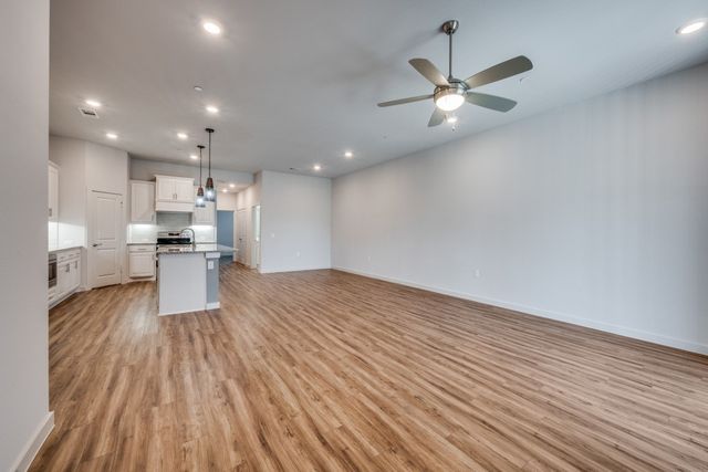 7228 Merlot Place, Grand Prairie, TX 75054