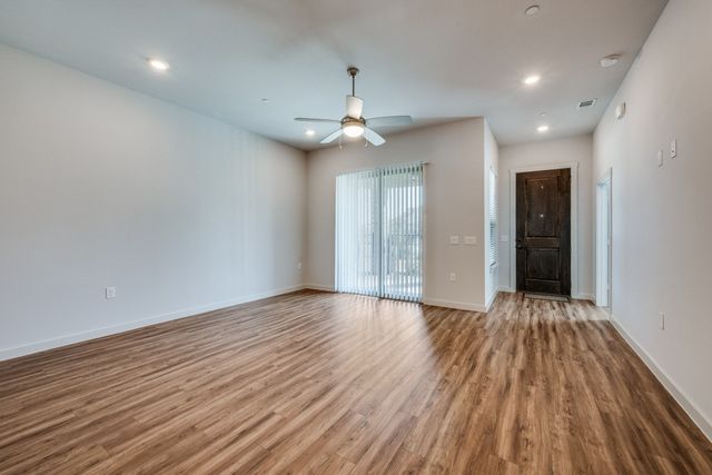 7228 Merlot Place, Grand Prairie, TX 75054