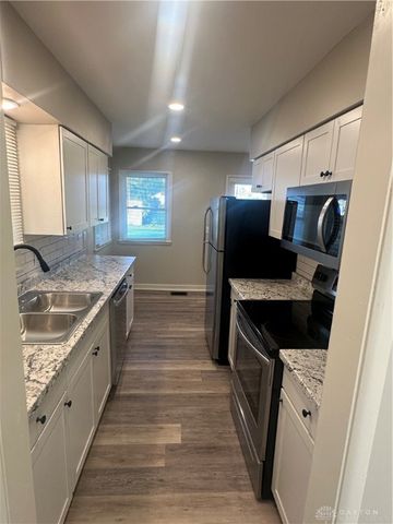 2218 Tanager Road, Springfield, OH 45505