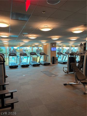 2000 North Fashion Show Drive 3717, Las Vegas, NV 89109