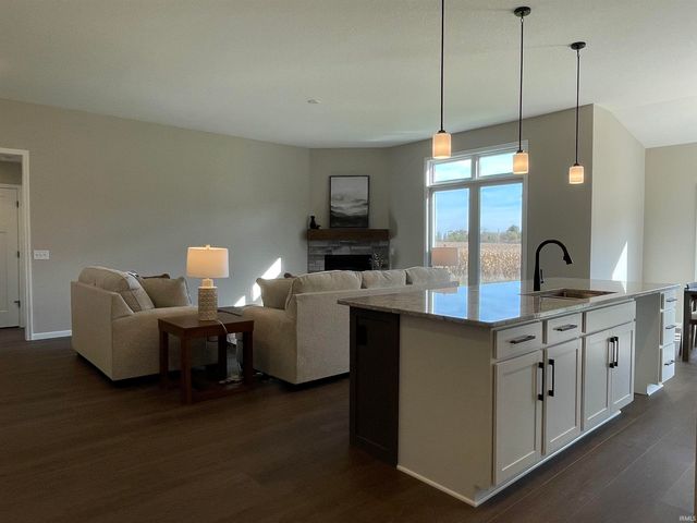 4840 Whittlebury Drive, Fort Wayne, IN 46818