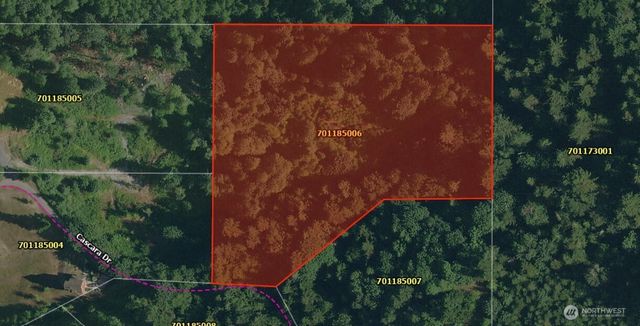 591 Casera Drive, Quilcene, WA 98376