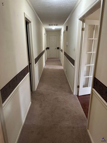 108 Dogwood Drive, Perry, GA 31069