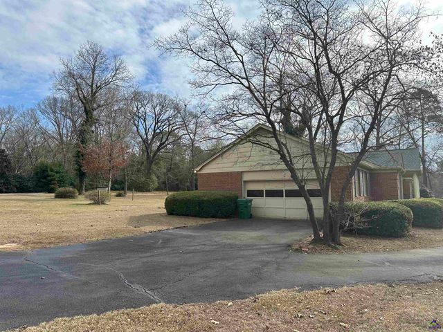 108 Dogwood Drive, Perry, GA 31069