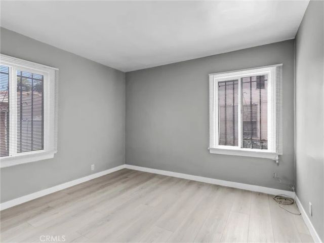 4616 6th Avenue, Los Angeles, CA 90043