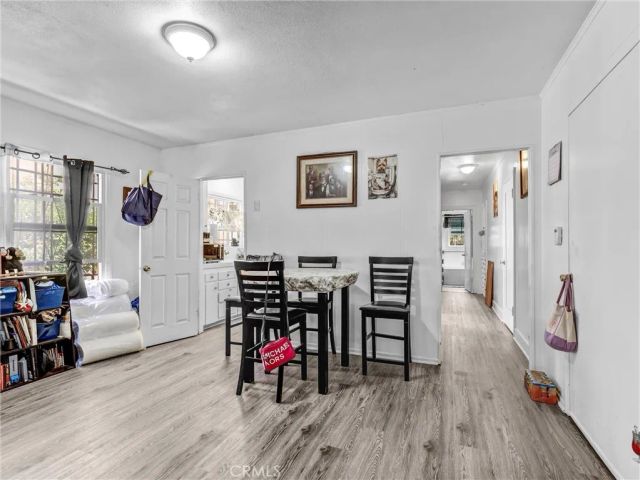 4616 6th Avenue, Los Angeles, CA 90043