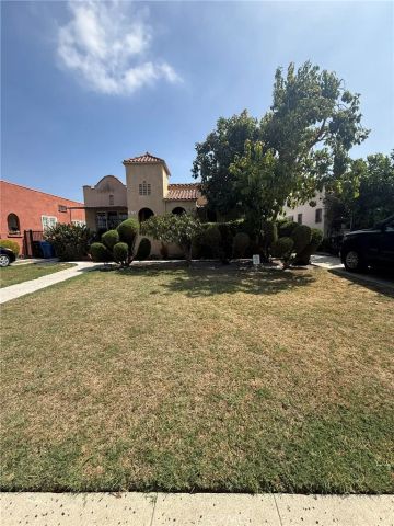 4616 6th Avenue, Los Angeles, CA 90043
