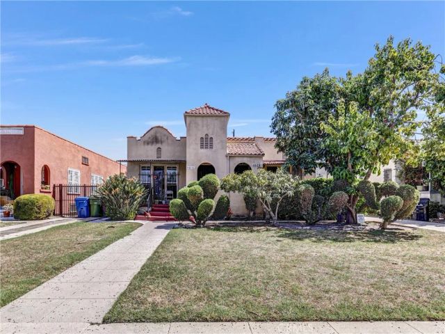 4616 6th Avenue, Los Angeles, CA 90043