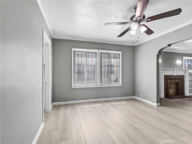 4616 6th Avenue, Los Angeles, CA 90043
