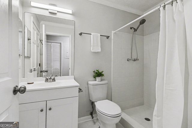 114 Barrington Hills Drive, Atlanta, GA 30350