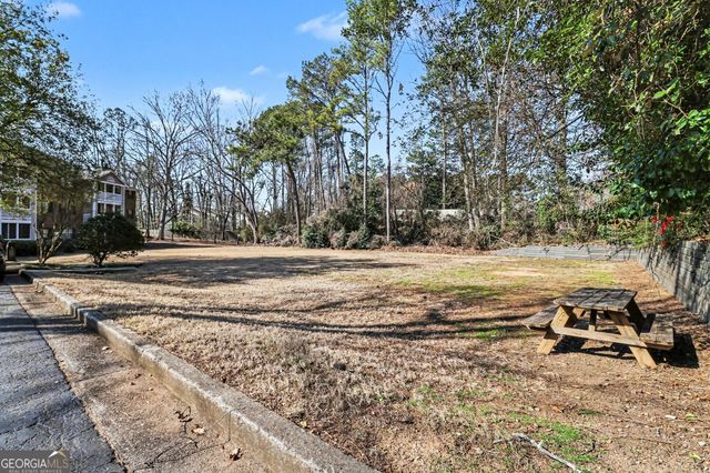 114 Barrington Hills Drive, Atlanta, GA 30350