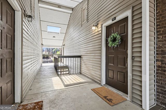 114 Barrington Hills Drive, Atlanta, GA 30350