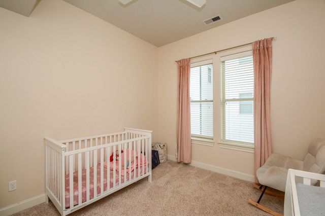 2017 Fannin Station, Houston, TX 77045