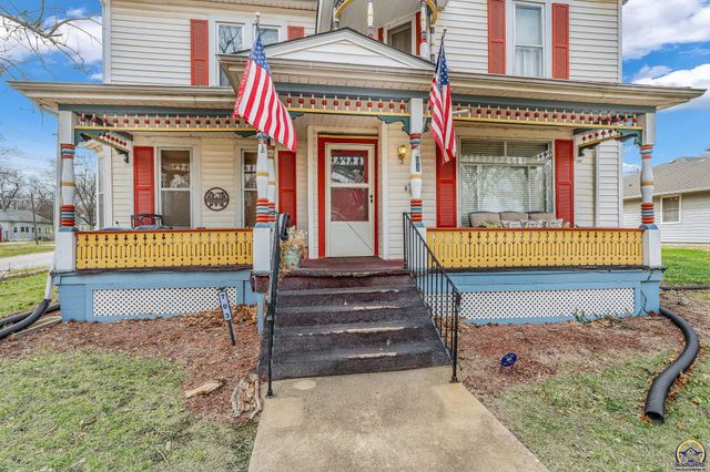 703 New York, Holton, KS 66436