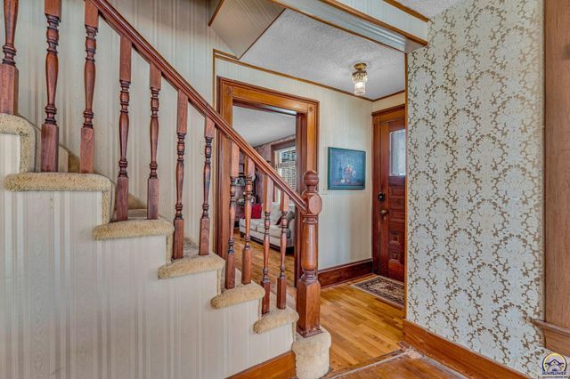 703 New York, Holton, KS 66436