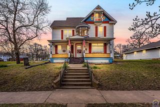 703 New York, Holton, KS 66436