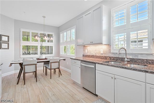18900 Bay Woods Lake DR 203, Fort Myers, FL 33908