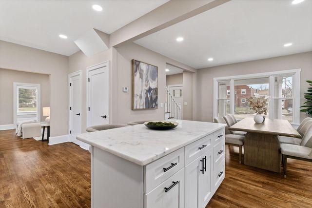 291 Sherborne Drive, Columbus, OH 43219