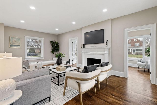 291 Sherborne Drive, Columbus, OH 43219