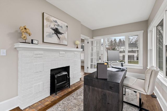 291 Sherborne Drive, Columbus, OH 43219