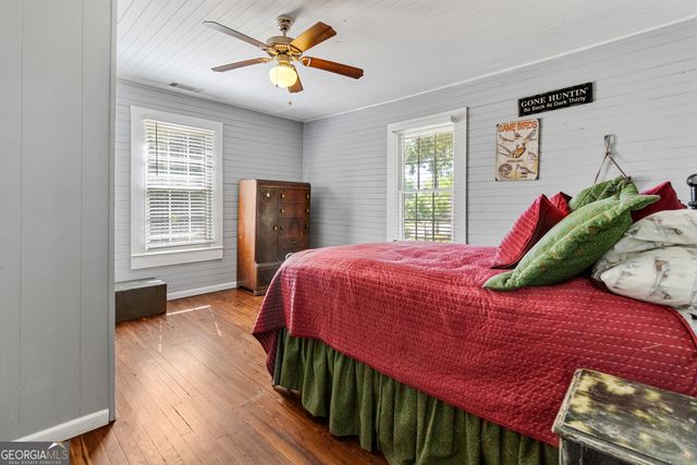 565 Williford Street, Commerce, GA 30529