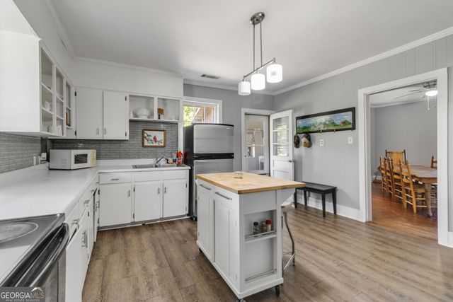 565 Williford Street, Commerce, GA 30529