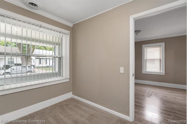 17638 Ivanhoe Street, Roseville, MI 48066