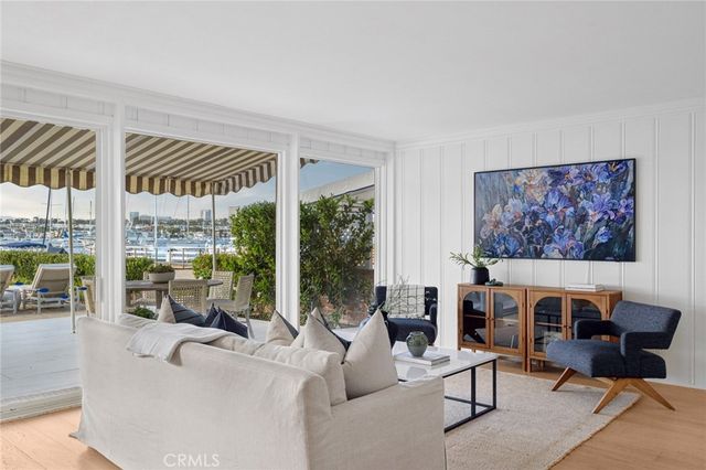 1411 E Bay, Newport Beach, CA 92661