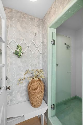1411 E Bay, Newport Beach, CA 92661