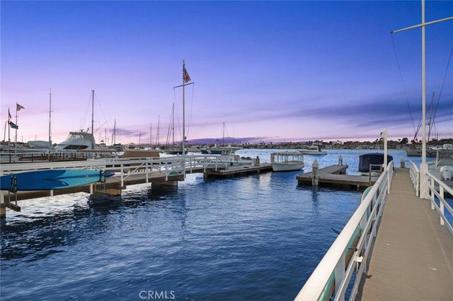 1411 E Bay, Newport Beach, CA 92661
