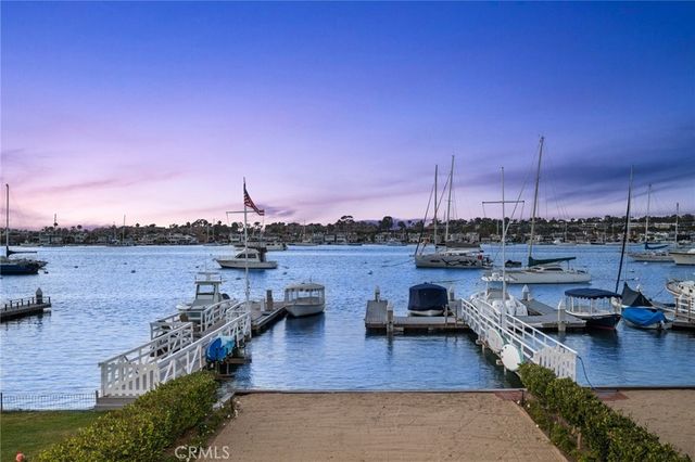 1411 E Bay, Newport Beach, CA 92661