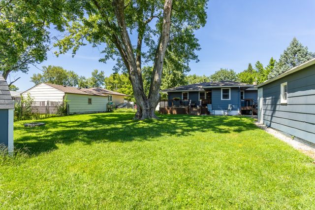 240 Bel Aire Drive, Waukee, IA 50263