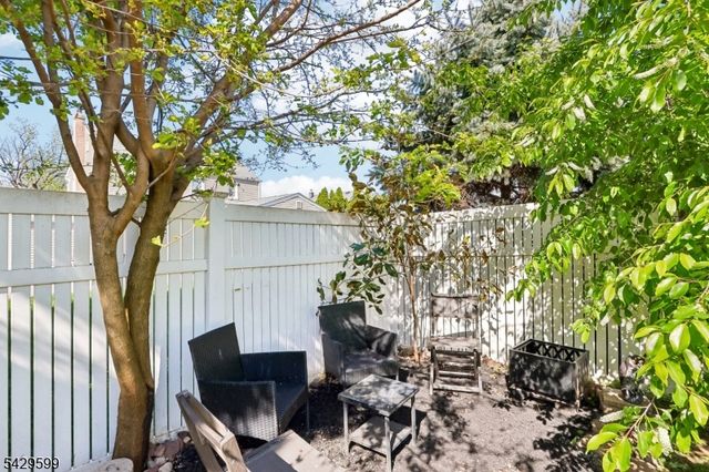 270 Longview Rd, Union Twp., NJ 07083