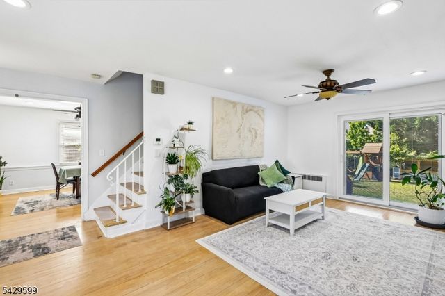 270 Longview Rd, Union Twp., NJ 07083