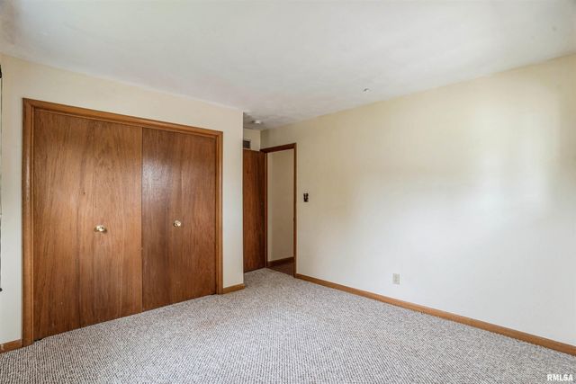 3403 4TH Street, East Moline, IL 61244