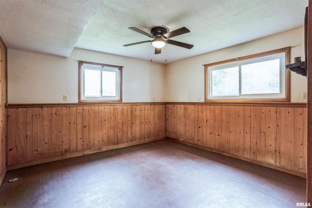 3403 4TH Street, East Moline, IL 61244