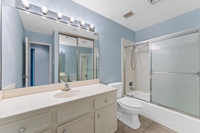 7655 S Braeswood Boulevard 47, Houston, TX 77071