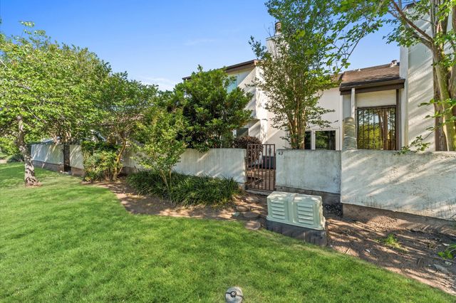 7655 S Braeswood Boulevard 47, Houston, TX 77071