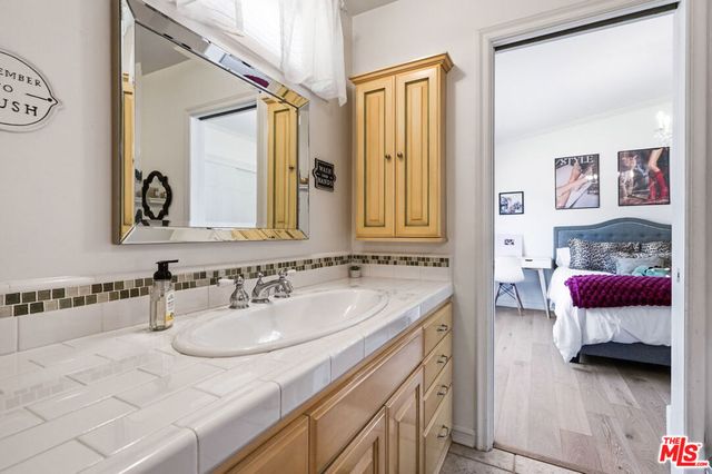 20209 Wells Drive, Woodland Hills, CA 91364