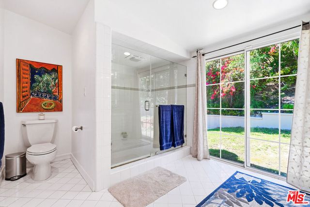 20209 Wells Drive, Woodland Hills, CA 91364