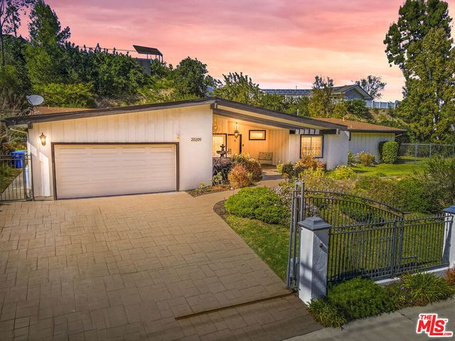 20209 Wells Drive, Woodland Hills, CA 91364