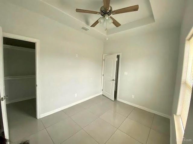 1920 Bahamas Drive 4, Edinburg, TX 78539