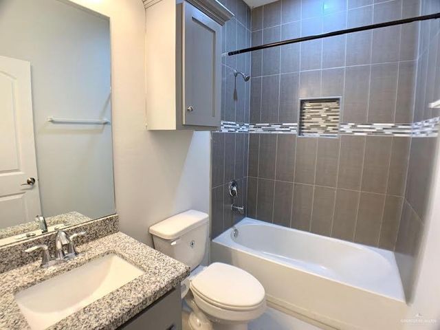 1920 Bahamas Drive 4, Edinburg, TX 78539